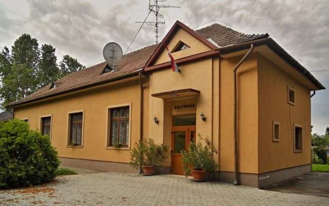 Kultúrház Mihályi